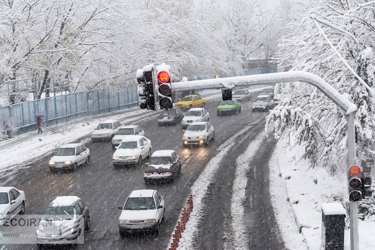 تهران در آستانه تغییرات جوی/ بارش برف و وزش باد در راه است