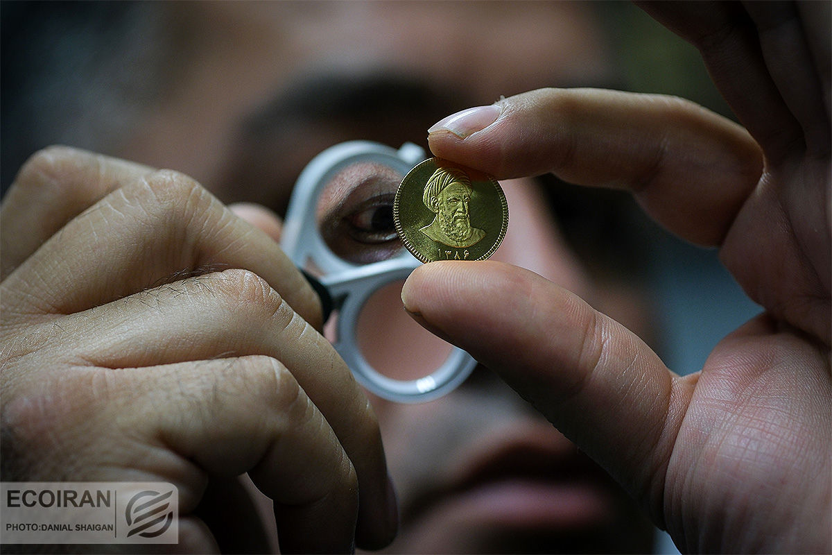 سکه گران شد اما از رونق نیفتاد؛ خریداران چه کسانی هستند؟