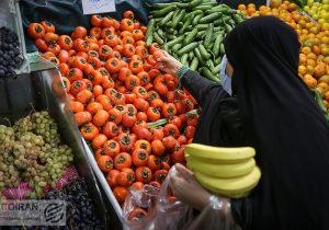 توت‌فرنگی، گوجه سبز و چغاله بادام را ارزان بخرید