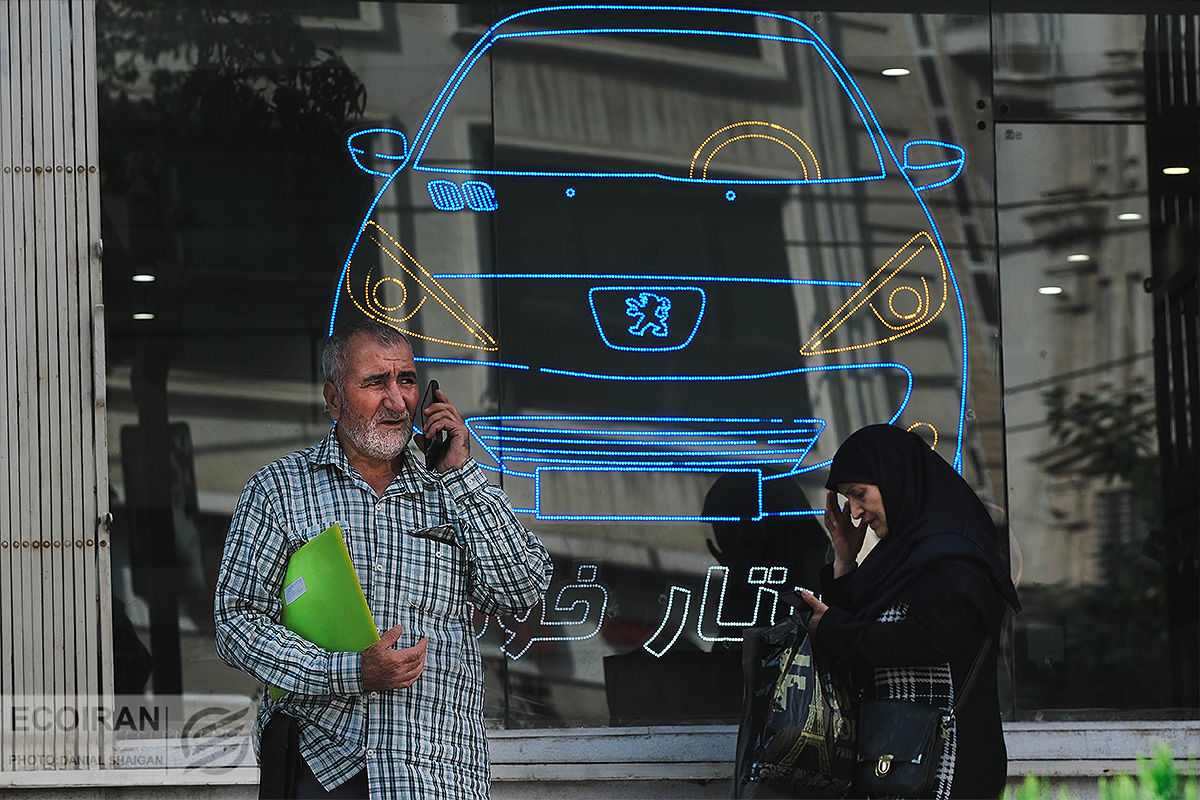 بازار خودرو در فاز انتظار؛ ثبات قیمت‌ها پس از اعلام خبر از سرگیری مذاکرات +جدول قیمت