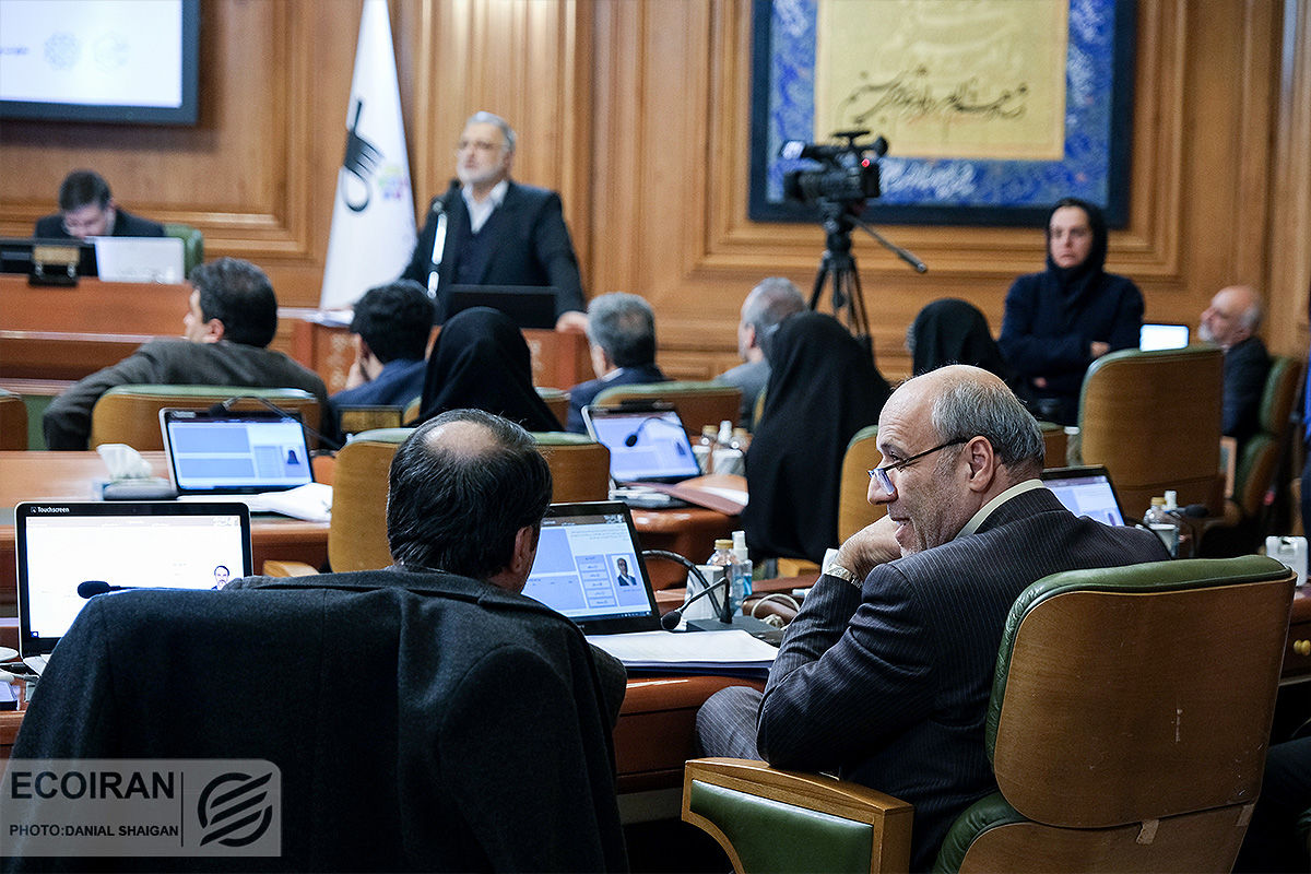 تشکری هاشمی:در بعدنظارتی باشهرداری تعارف نداریم/ اختلاف نظرها سیاسی نیست