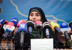 وزیر راه: تهران تحمل بارگذاری بیشتر مسکونی را ندارد/ تمرکززدایی از پایتخت در دستور کار جدی