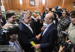 پاسخ تشکری‌هاشمی به حاشیه‌ها: شورای شهر تهران دوقطبی نیست