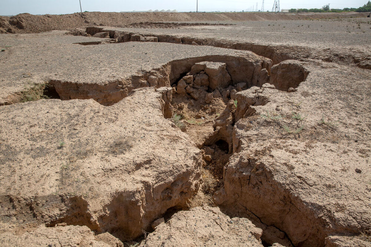 پل تهران نیازمند بهسازی لرزه‌ای / منطقه ۱۸، نقطه بحرانی فرونشست در پایتخت