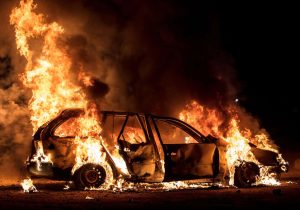 شلیک آمریکا به خودروسازان سنتی