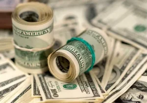 قیمت دلار در بازار آزاد صعودی شد + جدول (۹ تیر)