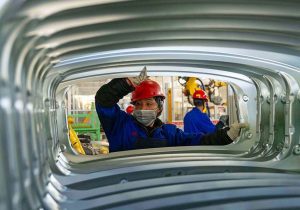 وقتی خودروهای برقی چین خودشان را هم می‌ترسانند