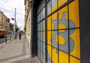 رکورد جدید در بازار رمزارزها / بیت کوین به ۱۱۸ هزار دلار رسید