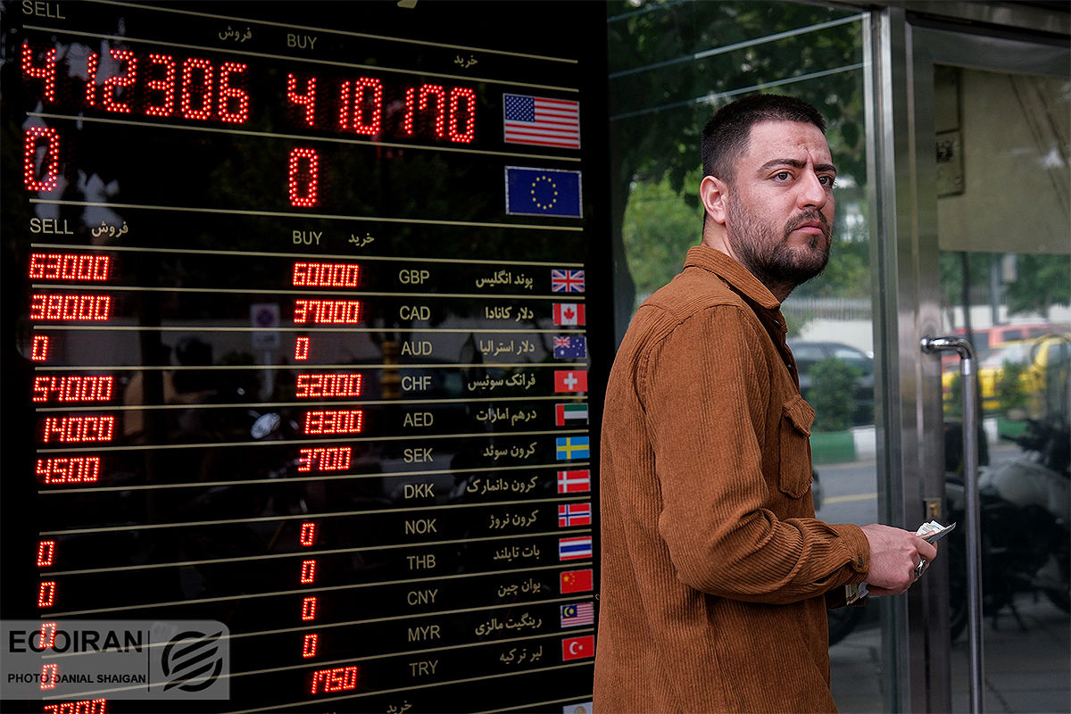 فشار به دلار از سمت دینار/ توافق با آمریکا طلا را نزولی کرد