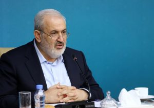 هشدار وزیر نیرو: پرمصرف‌ها باید هزینه واقعی آب را بپردازند