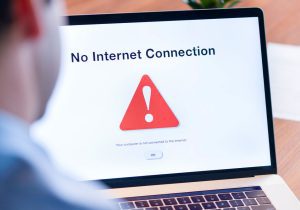 وزیر ارتباطات: اختلالات اخیر در اینترنت ناشی از حملات خارجی است