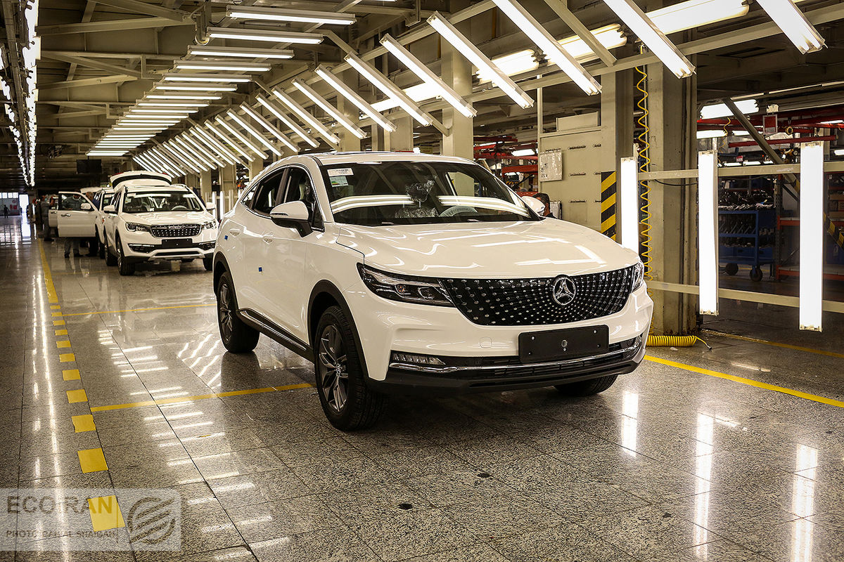 این ۸ خودرو را از نمایندگی نخرید؛ اختلاف ۵۰۰ تا یک میلیارد تومان