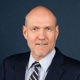 پرسش یک اقتصاددان: چرا پیشنهادات سرمایه‌گذاری در چاه‌های نفت را نمی‌پذیریم؟