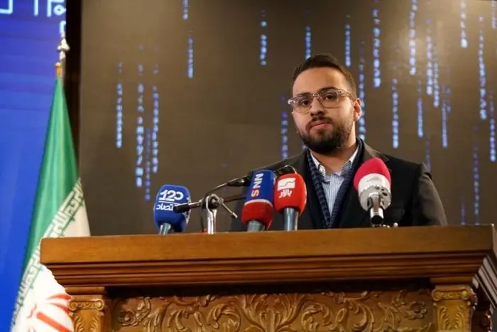 بازگشت حقوق‌های نجومی؛ انصاف یا اسراف؟